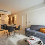 Official Mercury With Rooftop Pool Access