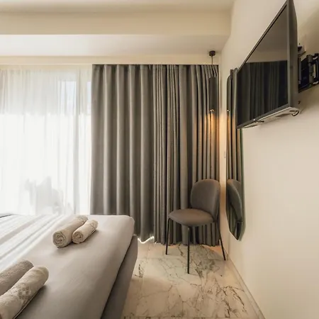 Appartement Official Mercury With Rooftop Pool Access