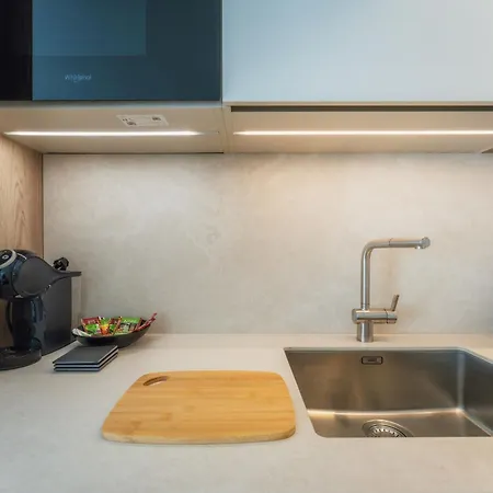 Official Mercury With Rooftop Pool Access Appartement San Ġiljan